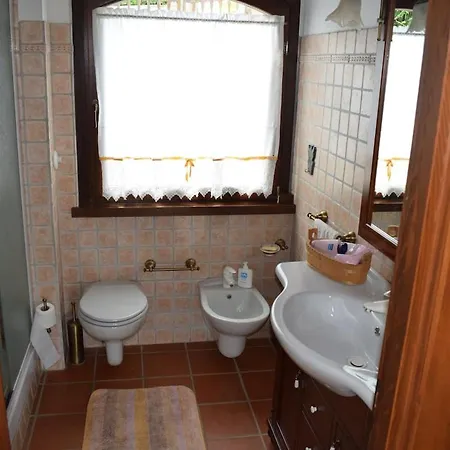 On The Hills Of Val Trebbia - Casa Glicine Feriehus